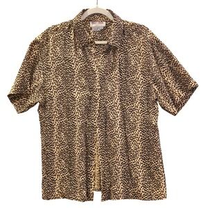 100% Silk‎ Exotic Blouse Sz 8 Short Sleeve Button Up #440